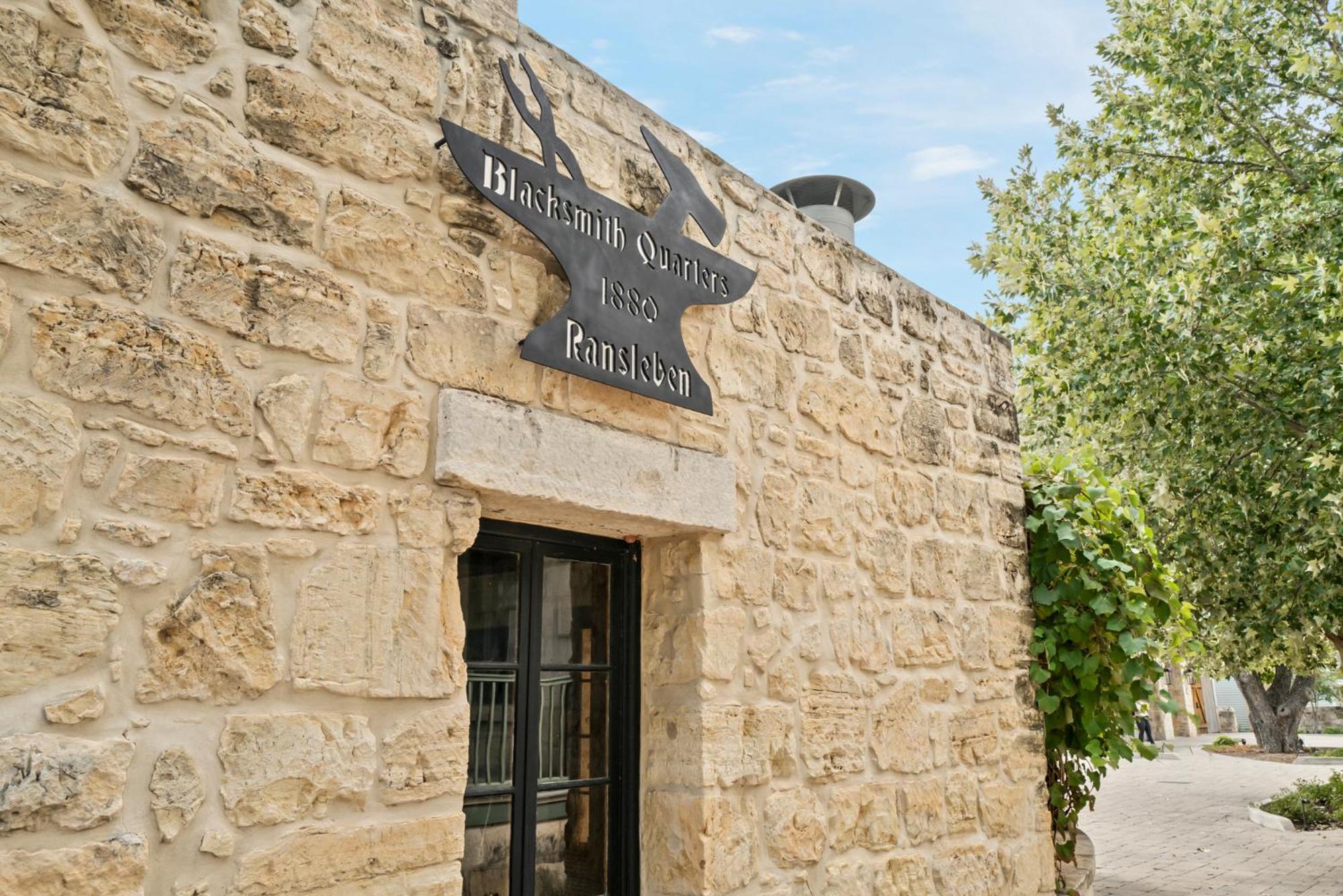 Blacksmith Quarters 弗雷德里克斯堡 外观 照片